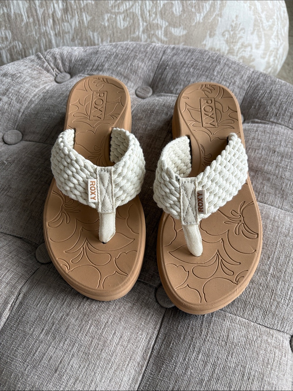 Roxy Women's Cream Braided Thong Sandals